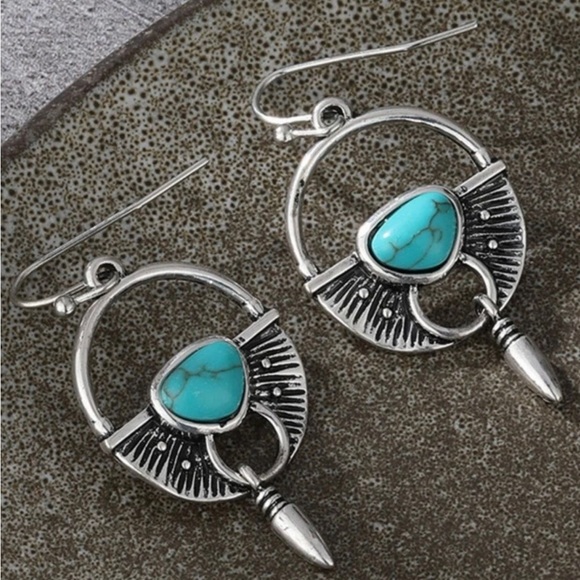 “Turquoise Bullets” Shield Armor Weapon Warrior Arrow Dart Southwestern Earrings - Picture 8 of 9
